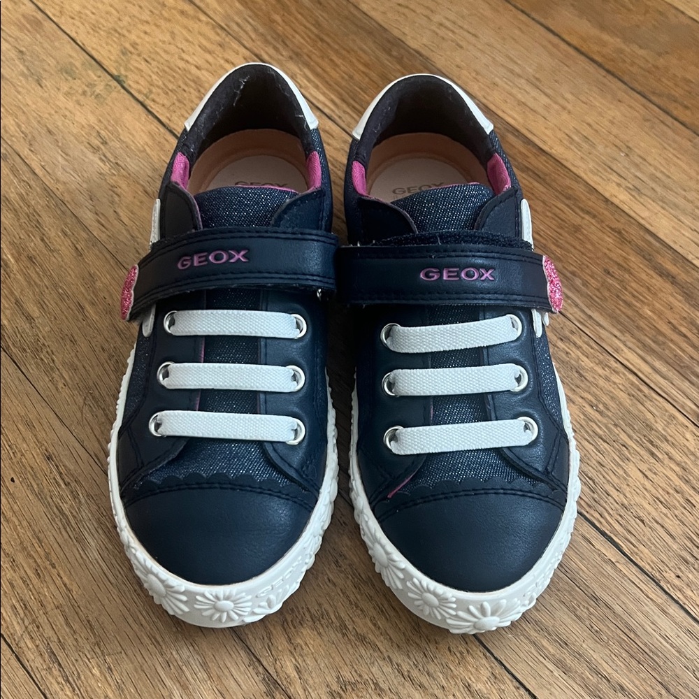 Geox Kids' Black and Pink Heart Sneakers